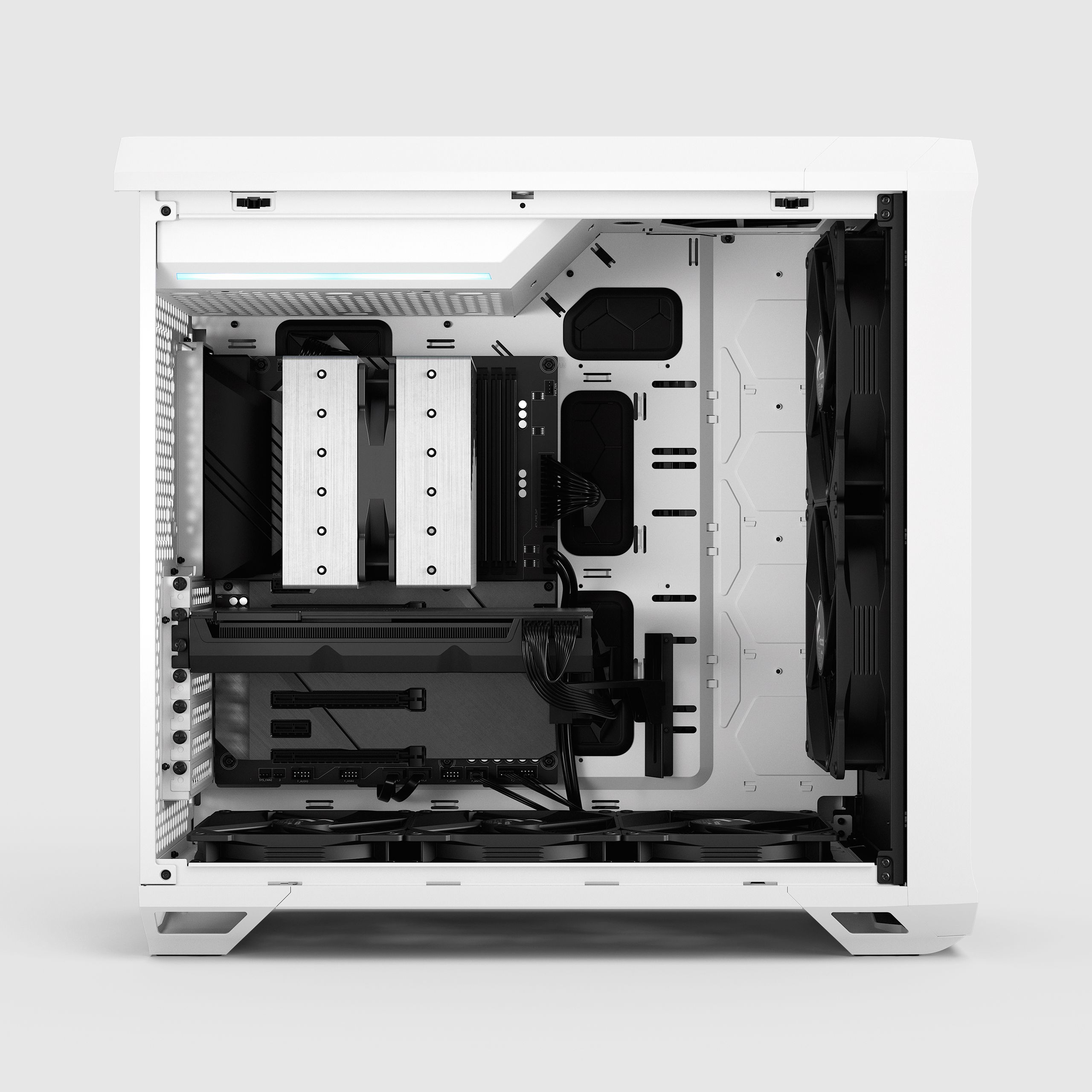 Torrent White TG Clear Tint | Fractal Design
